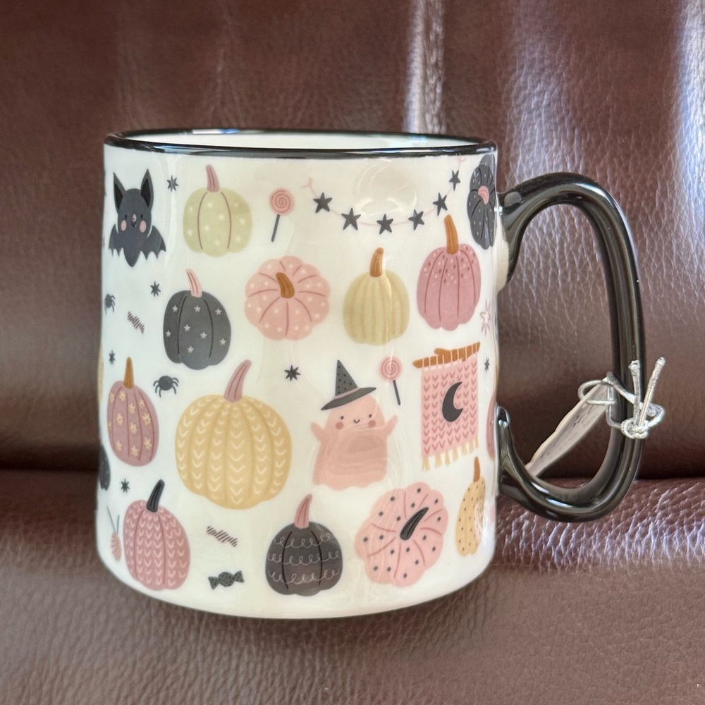 Ghosts, Pumpkins & Bats Ceramic Halloween Mug - 10 Strawberry Street Bella